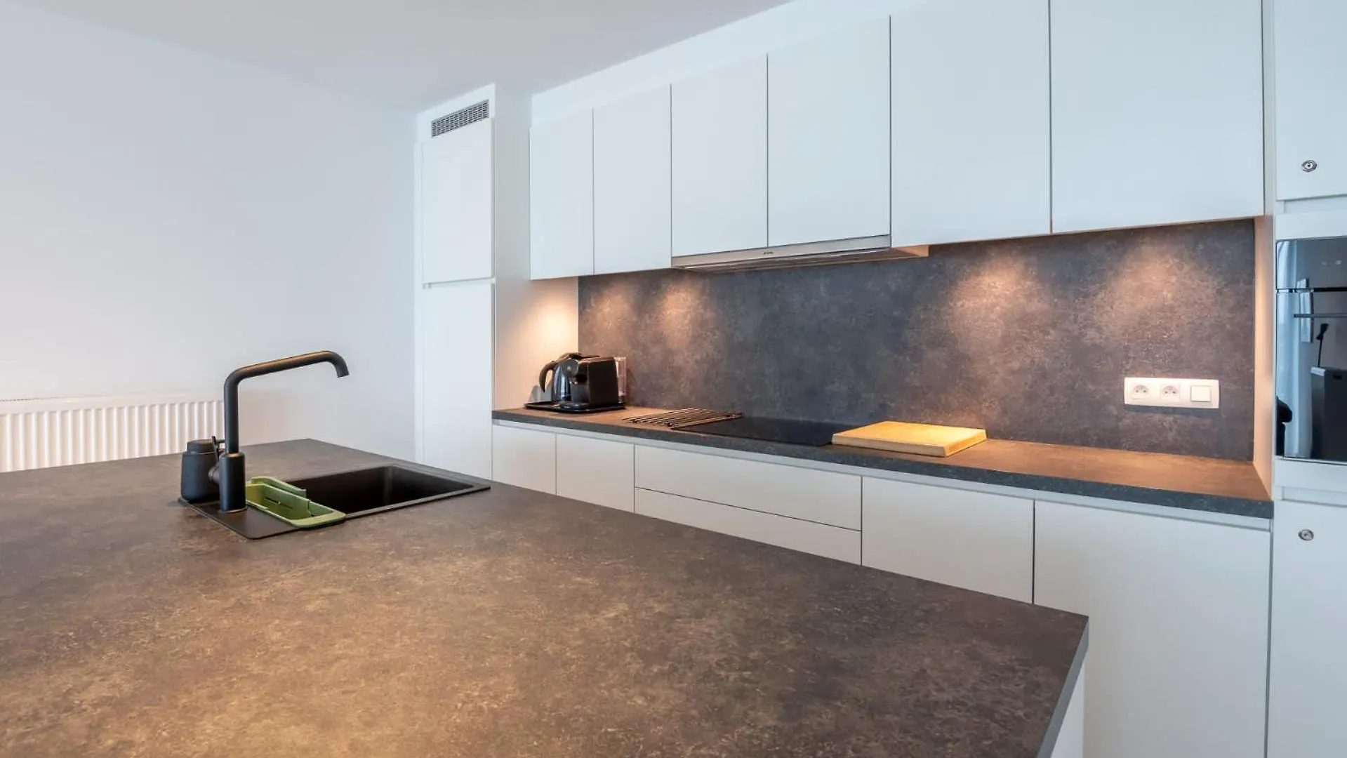 New Apartment Close To The Beach With Garage Ostend Belgium